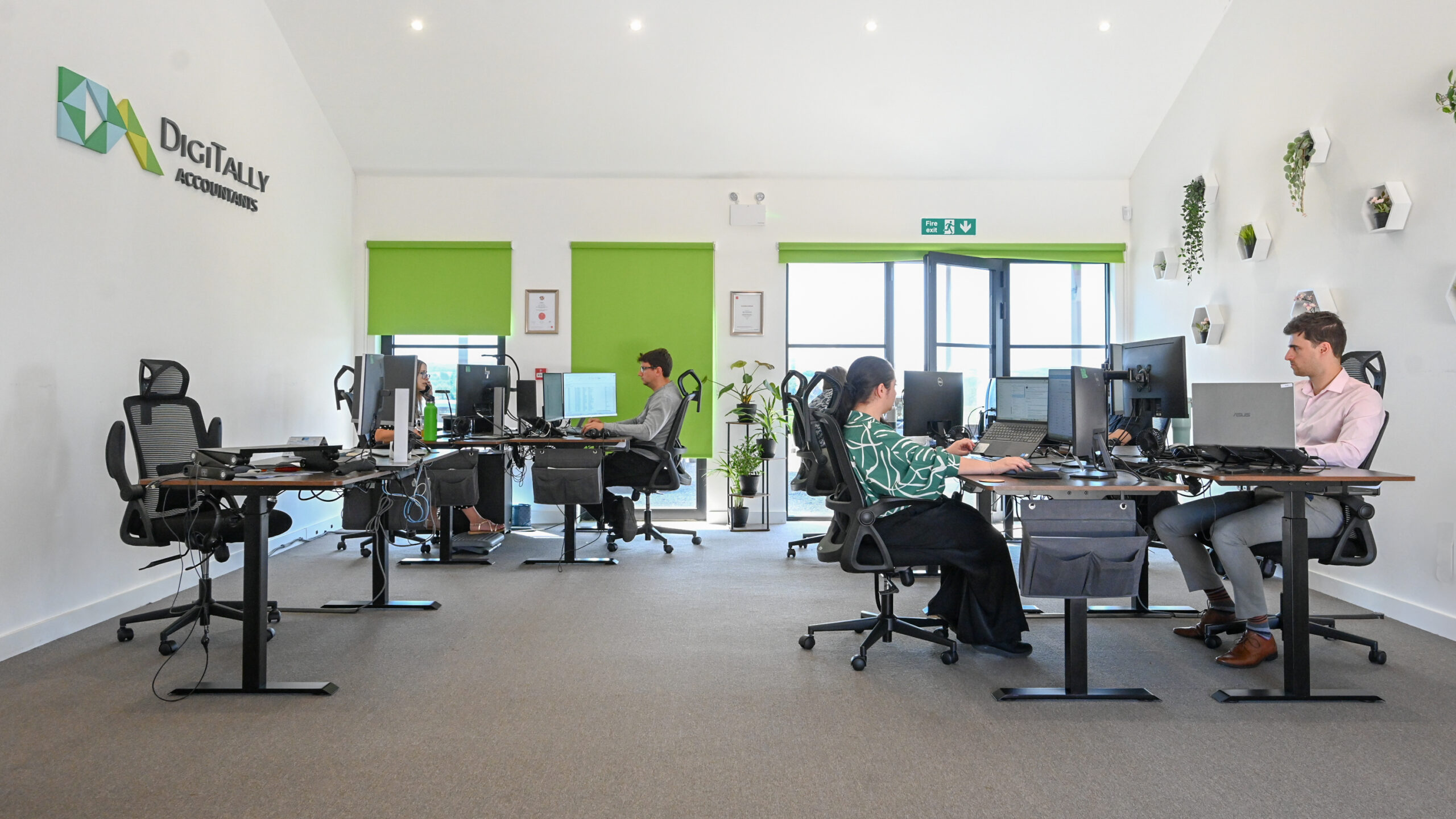 Digitally Accountants-Team